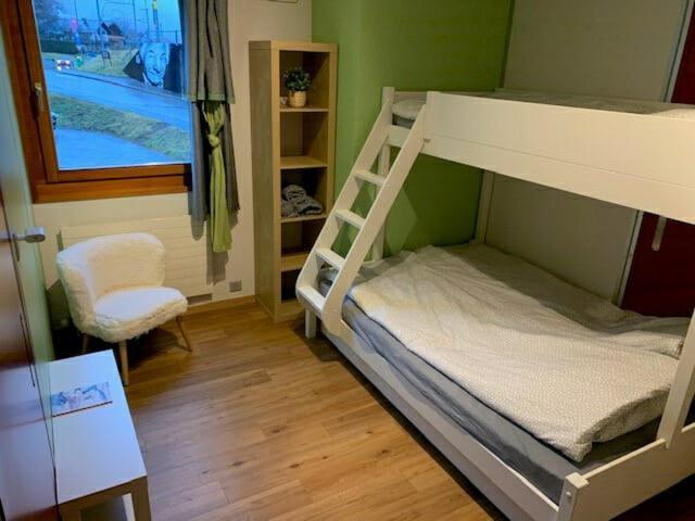 הוסטל Champéry Backpacker Le Petit Baroudeur מראה חיצוני תמונה