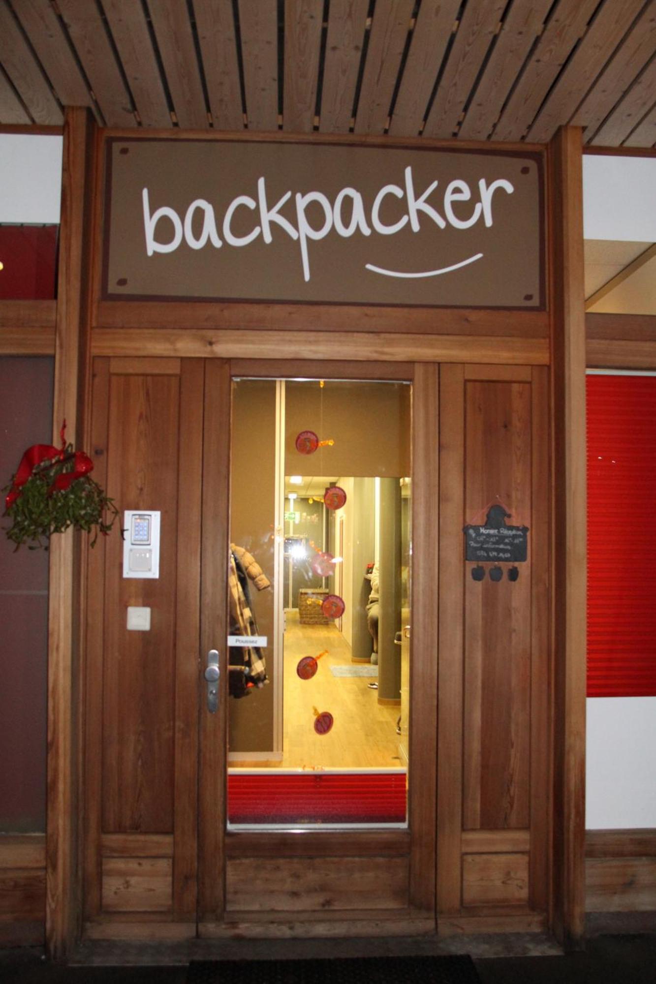 הוסטל Champéry Backpacker Le Petit Baroudeur מראה חיצוני תמונה